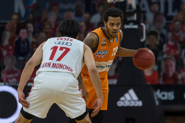 裁判决策与 裁判决策与